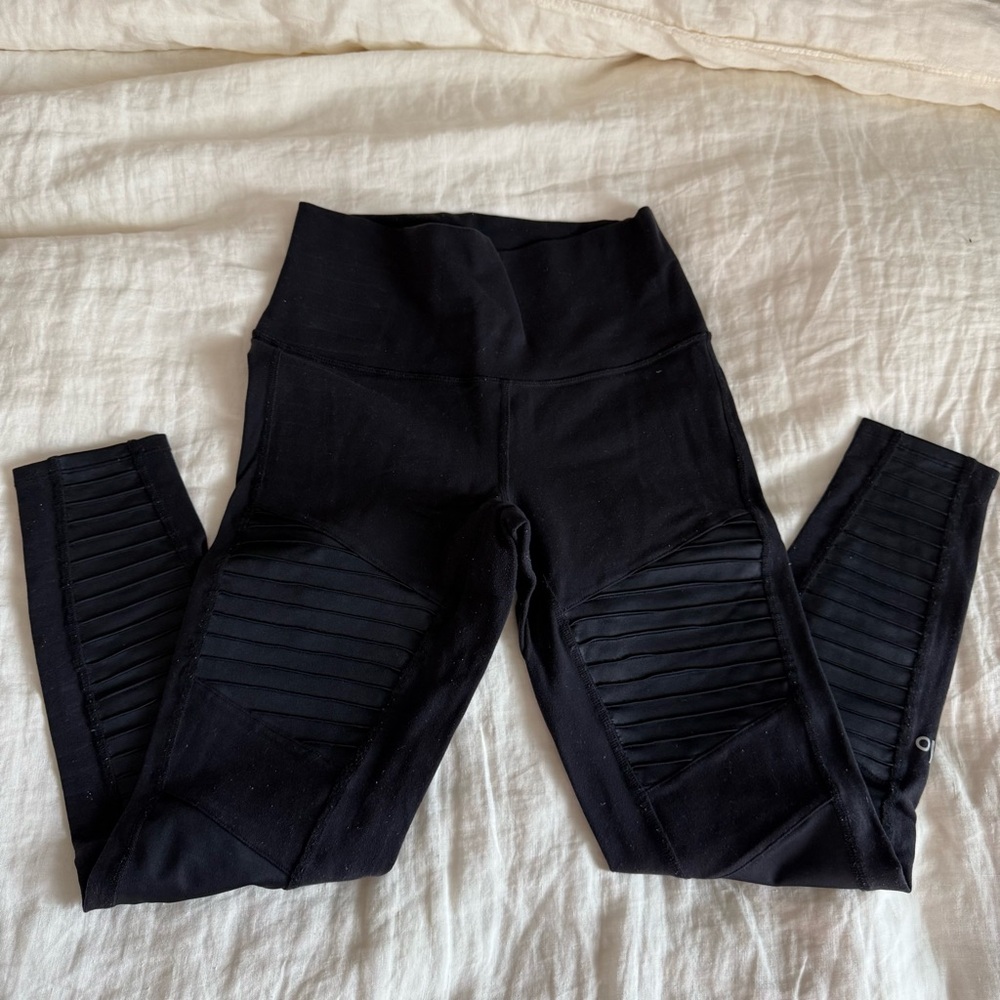 Alo Yoga 7/8 High-Waist Moto Legging
